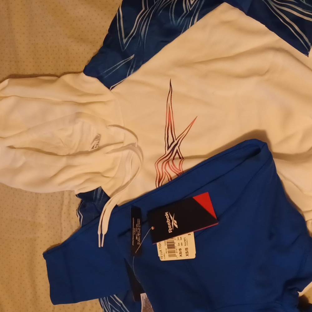 NWT Reebok outfit xs/xxs